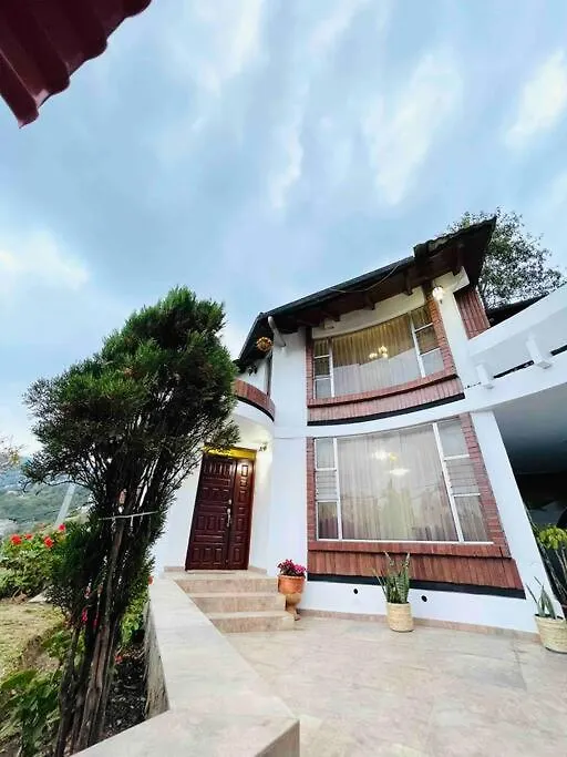 Gaby'S Home. Quito Ecuador